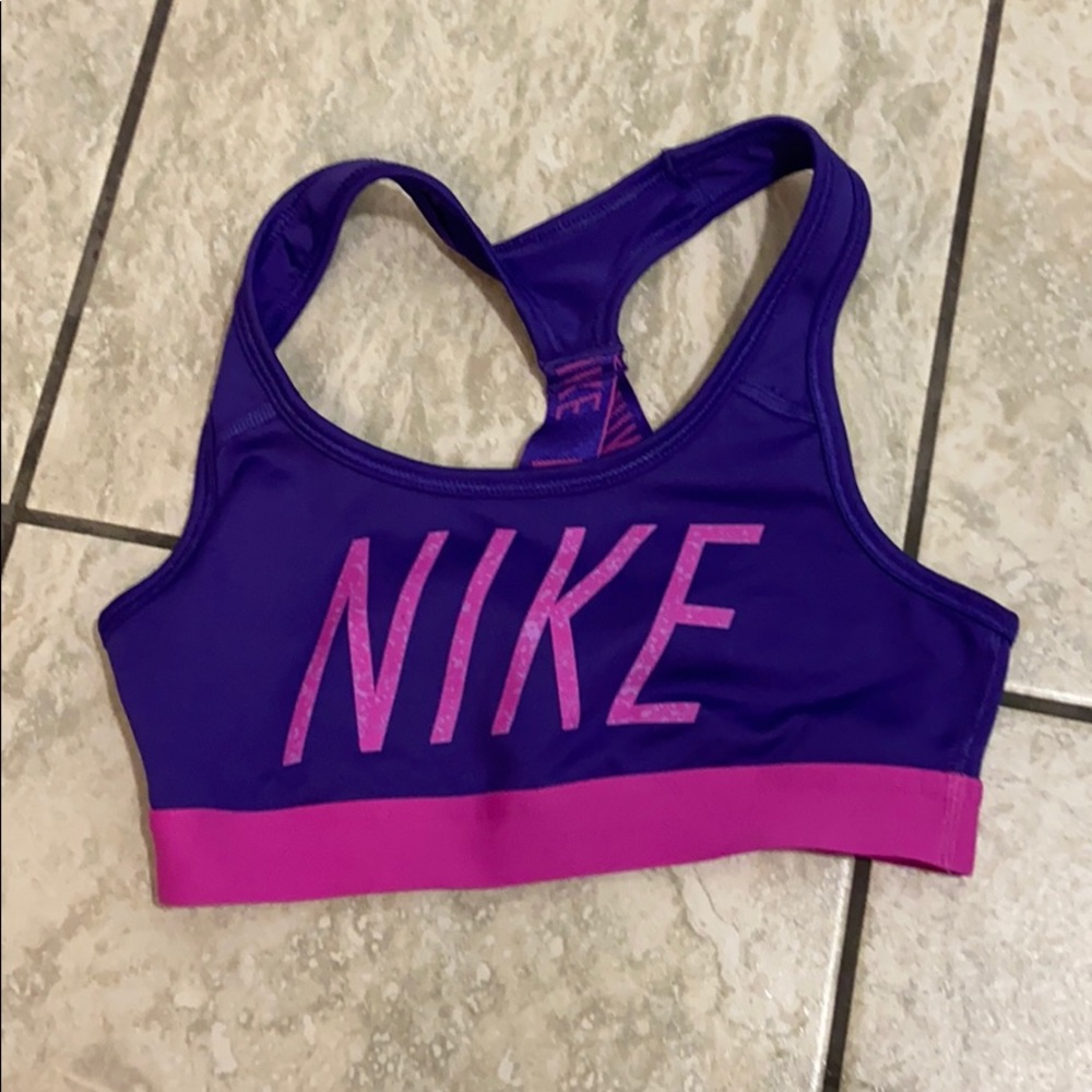 Nike sports bra